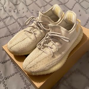 Yeezy Boost 350 v2 light/light/light mens size 10US